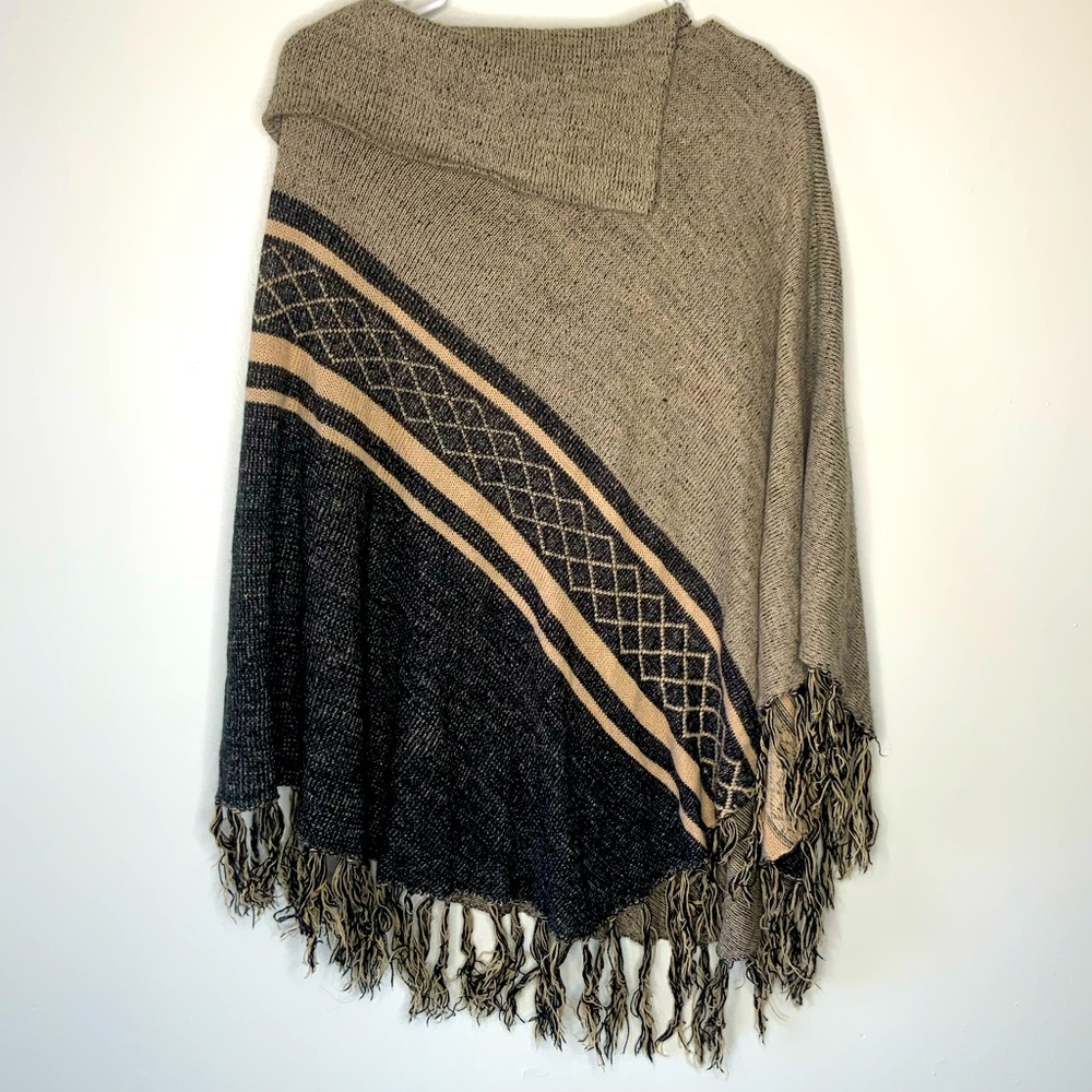 Caren Sport| Women Plus 1X| Poncho